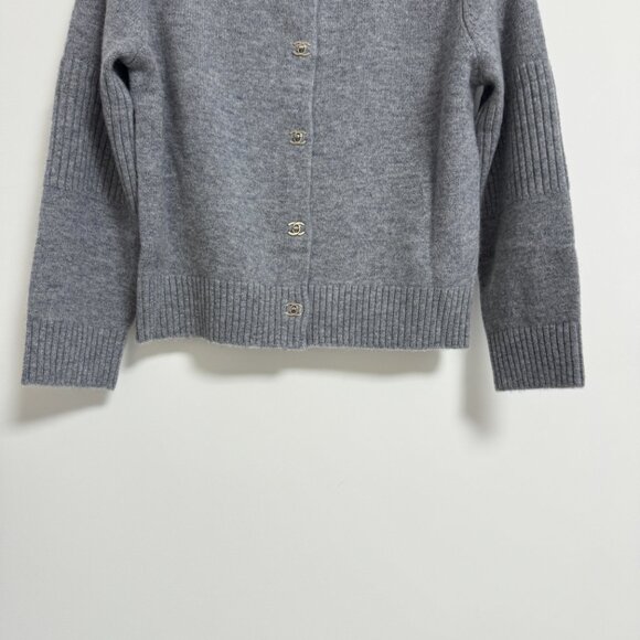 Chanel gray Cardigan Size 36 - Picture 4 of 12